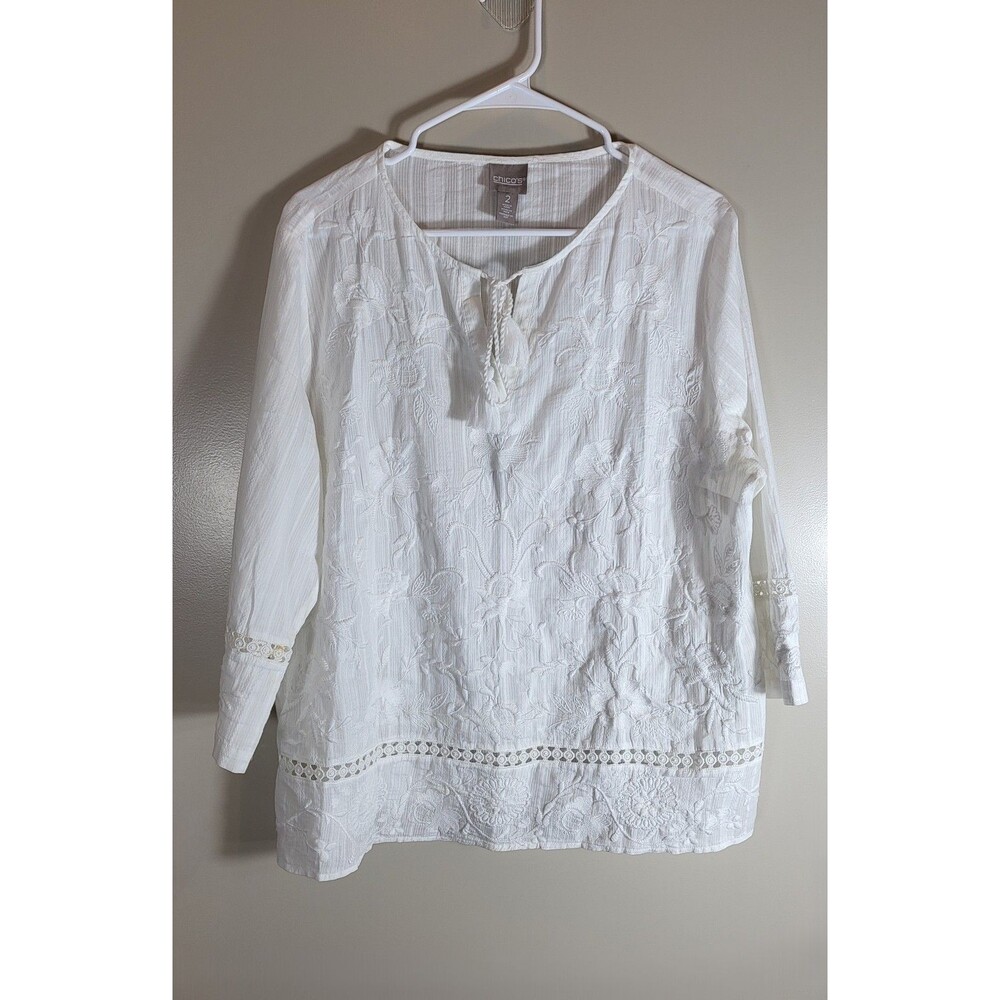 Chico's Size 2 White Cotton Embroidered Tunic Blouse Boho Coastal Lace FLAW